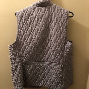 Women’s Quilted Vest - light gray